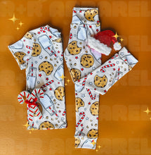Load image into Gallery viewer, christmas cookies &amp; milk
