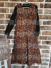 Load image into Gallery viewer, Mystery sunny romper
